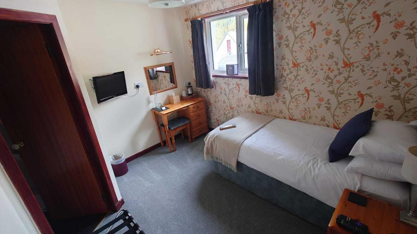 Kintail Lodge Hotel Kyle of Lochalsh Room photo